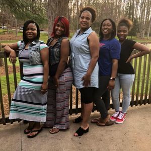 Meet your Posher, Khadeja